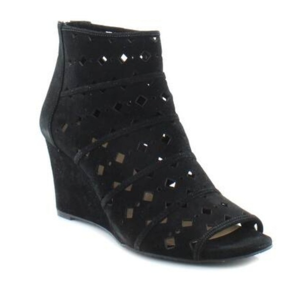 Michael Kors Shoes - NWOB Michael Kors Uma Suede Wedge Sandals